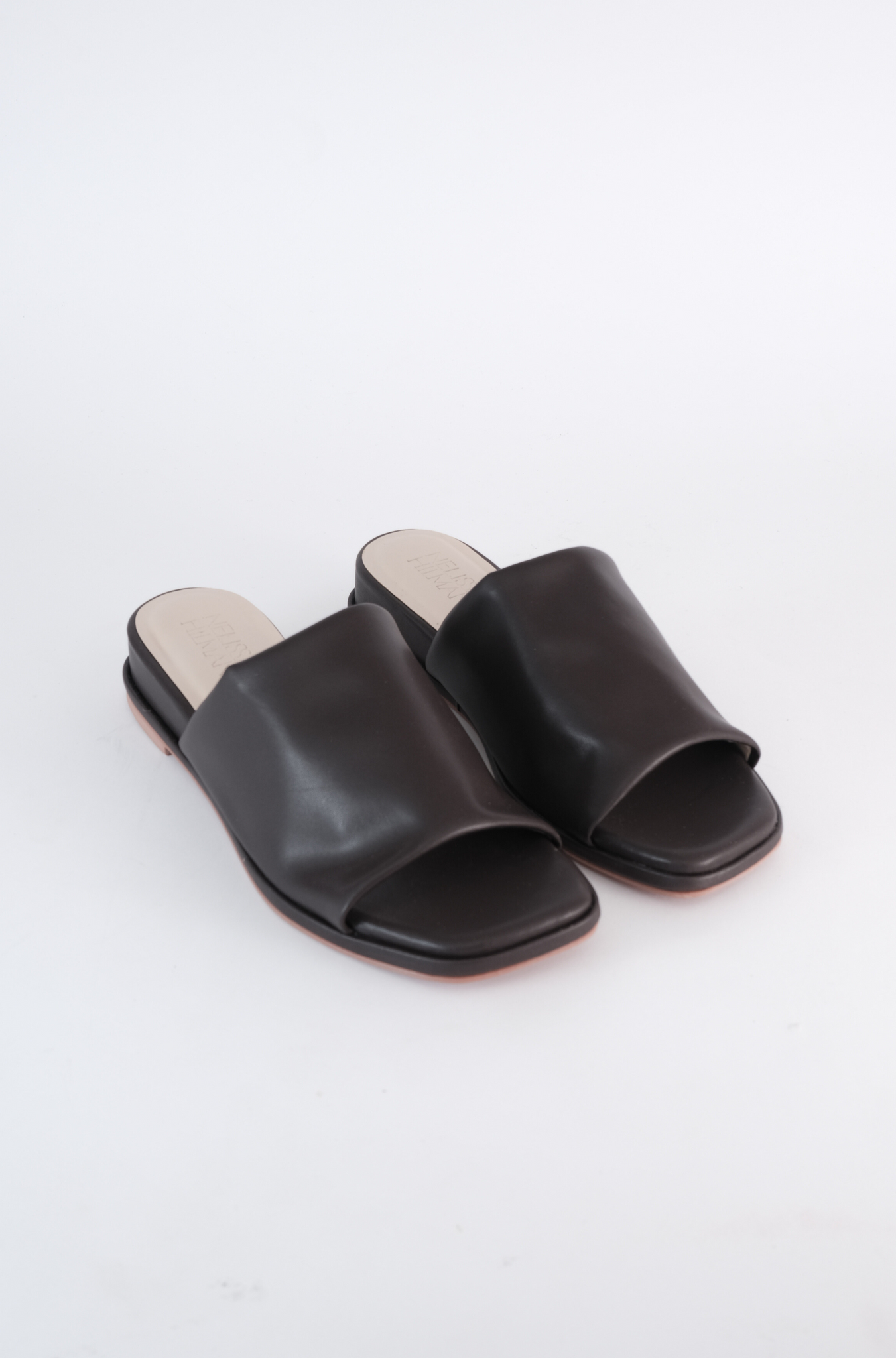 Gaia Square Toe Wedge Sandals (Ebony)